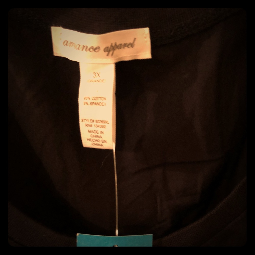 NWT black shirt sleeve fitted tee size 3xl